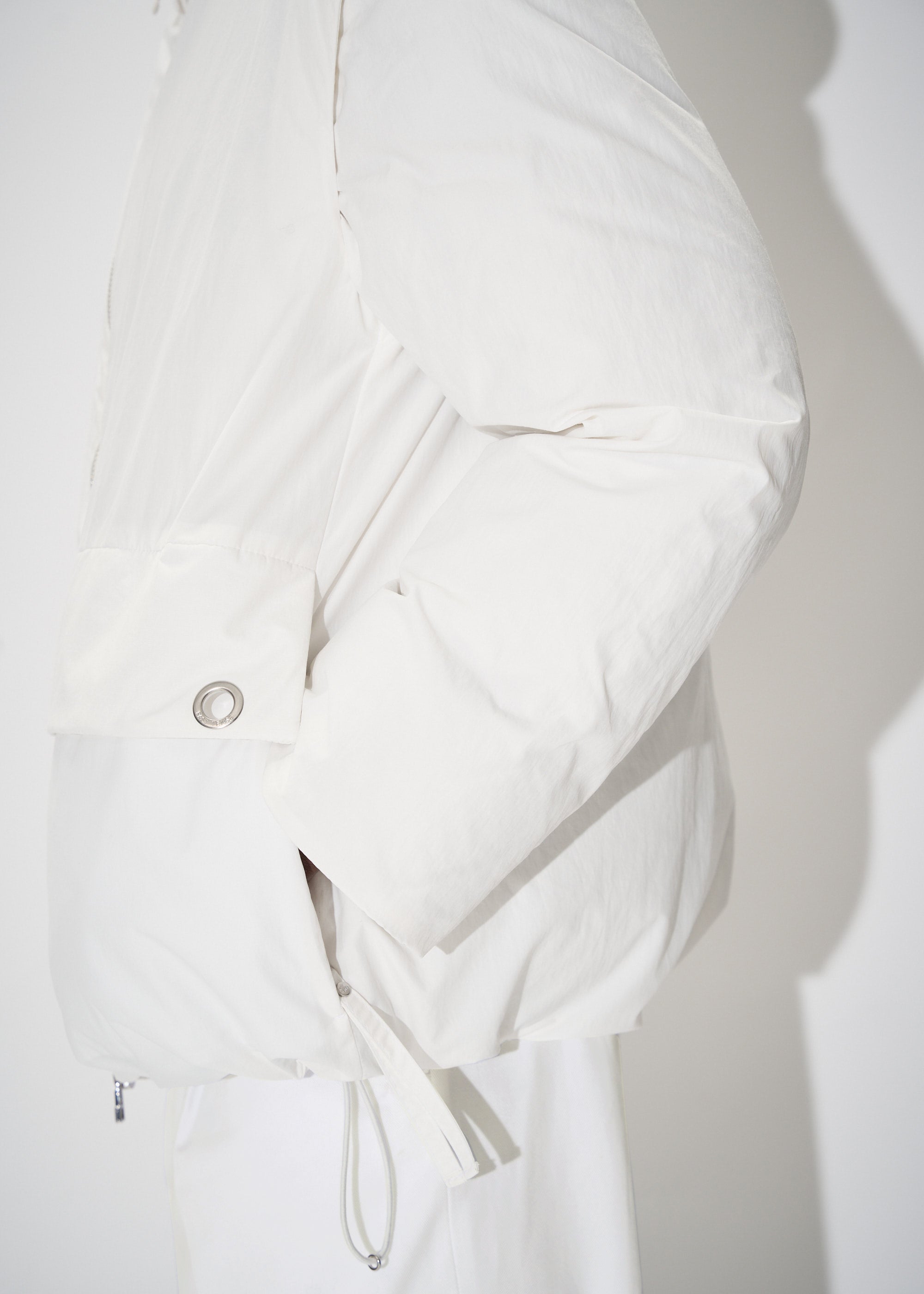 Hybrid Puffer Down Jacket Off White – Past Tense